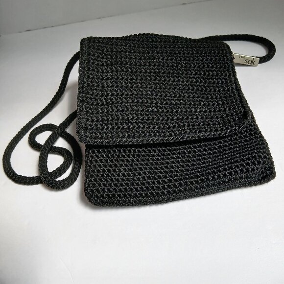 1990's Artisan Black Tight Weave Crochet NS Crossbody Bag w Round Strap As New! - Picture 1 of 7